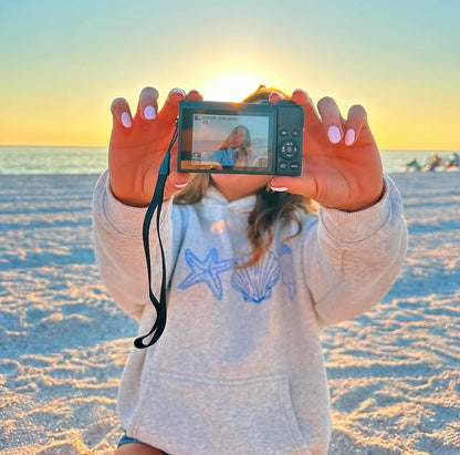 Chicify™ Seaside Shells Hoodie